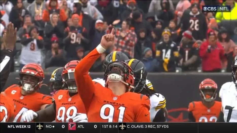 Joe Burrow Goes To Bat For Trey Hendrickson Amid Ongoing Dispute With Bengals