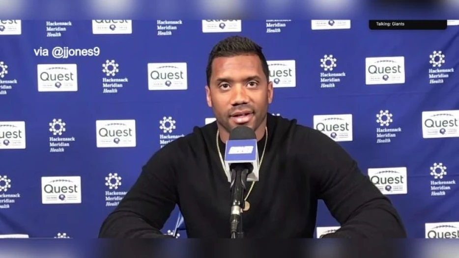 Simms: Russell Wilson’s Leadership Style Fell On ‘Deaf Ears’ With Steelers