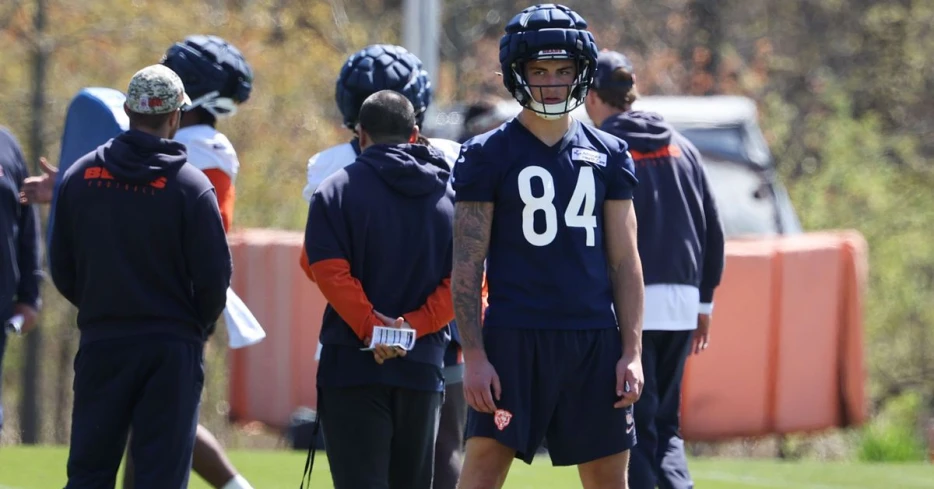 The Bear’s Den, May 21, 2025