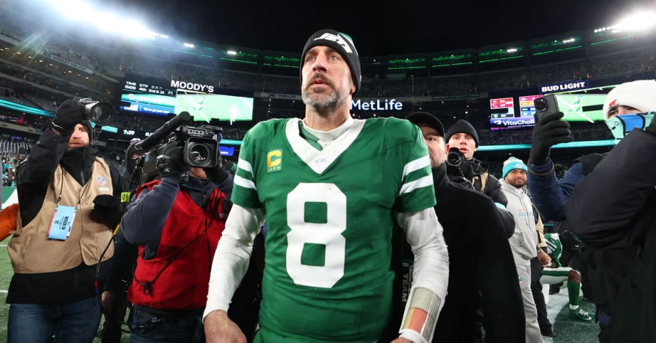 Aaron Rodgers reveals reason for delayed decision on Joe Rogan Experience