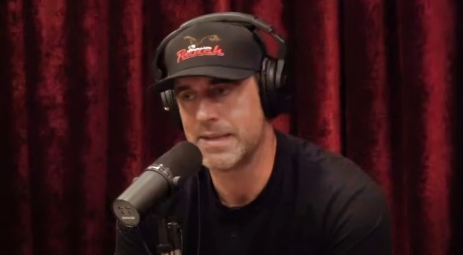 Aaron Rodgers Shares Heartbreaking Personal Life News While Revealing The Reason For His Delay On Steelers Decision