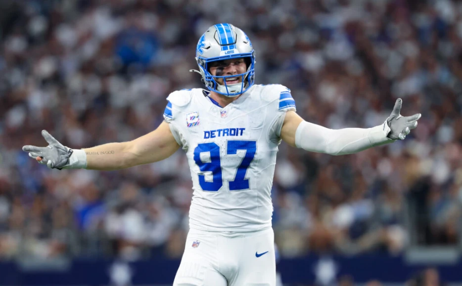 Lions’ Aidan Hutchinson Receives Full Medical Clearance