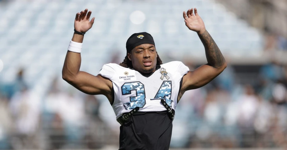 Packers make cornerback swap