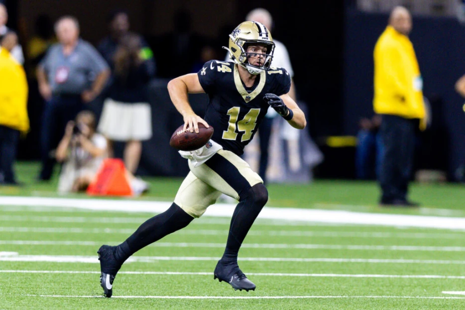 Saints’ Jake Haener Suffers Oblique Strain
