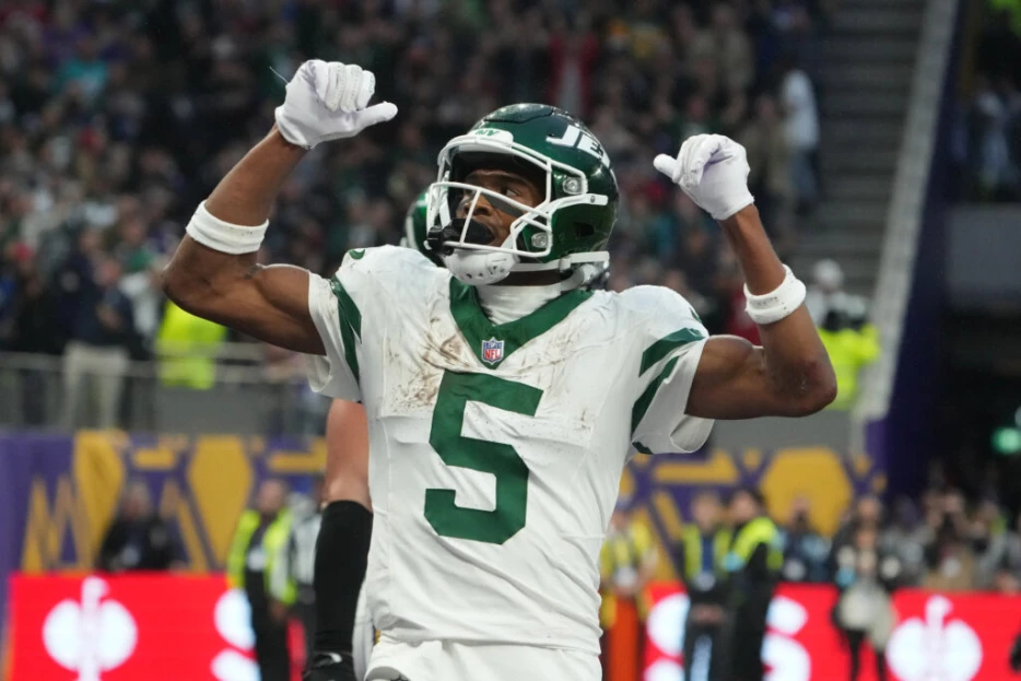WR Garrett Wilson Hoping For Jets Extension