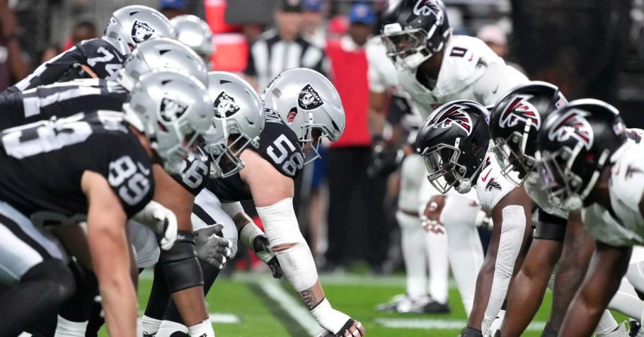Raiders offensive line: Jackson Powers-Johnson takes command at pivot