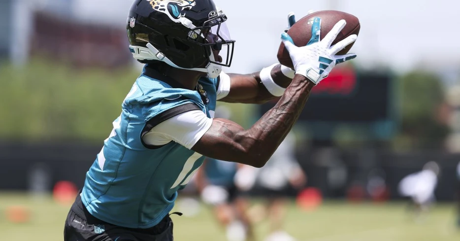 Tweets of the week: PFF names Jaguars as a team with one of the most improved offensive lines, Travis Hunter, and more
