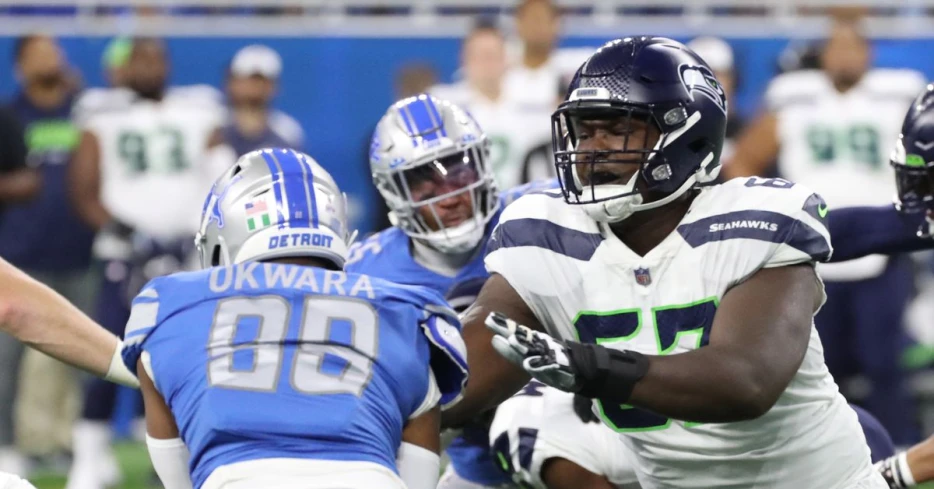 Understanding why the Seahawks exercised fifth-year option on Charles Cross