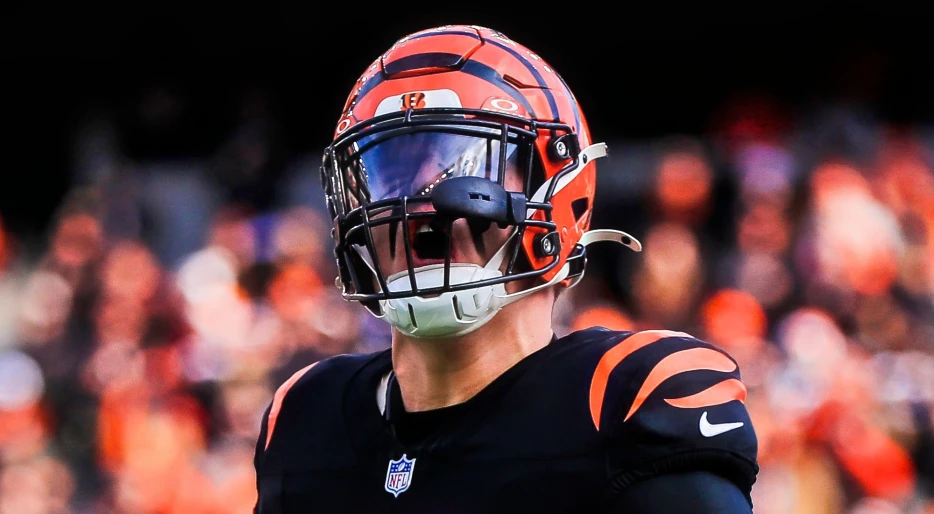 San Francisco 49ers Shock The NFL By Acquiring Bengals Superstar Trey Hendrickson In Blockbuster Trade Proposal