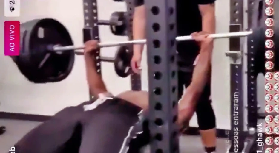 The Entire Internet Is Tripping Out Over Viral Video Of Antonio Brown Getting Knocked Out Cold At The Gym