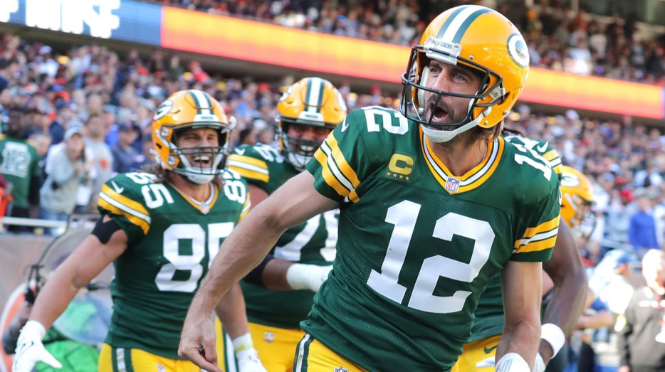 Aaron Rodgers teases possibility of retiring with Packers
