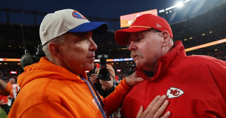 Broncos predicted to win AFC West, beat Chiefs in the playoffs