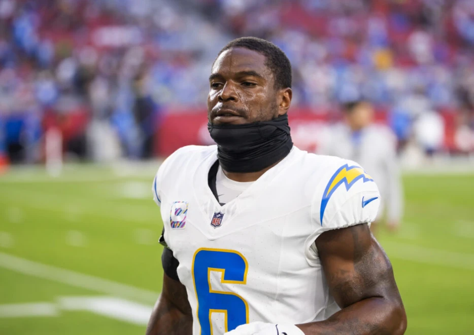 Chargers LB Denzel Perryman Fully Healthy