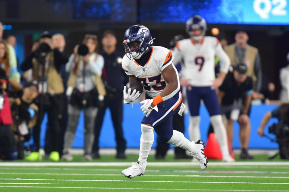 Cowboys RB Javonte Williams Addresses Knee Recovery