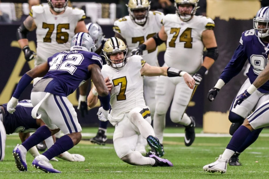 Saints’ Taysom Hill, Foster Moreau Out Until At Least Training Camp