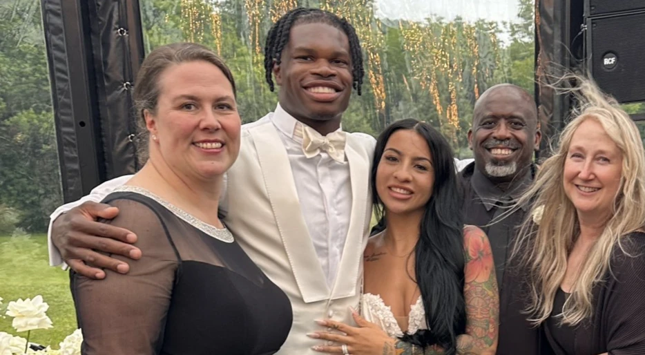 Travis Hunter Makes It Official, Marries Leanna Lenee As Photos &amp; Video Leak From Their Intimate Affair
