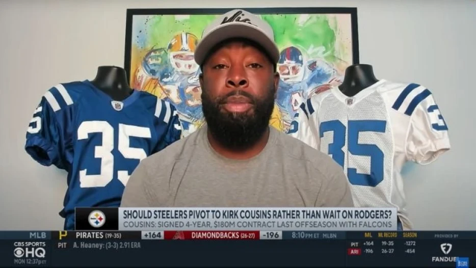 Former NFL GM Believes Steelers Should Start Will Howard If Aaron Rodgers Is Just ‘Band-Aid’ For 2025