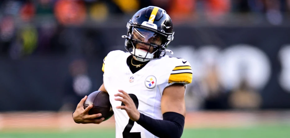 Former Steelers QB Justin Fields Has ‘Alarming’ Practices with Jets