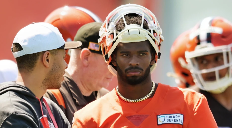 Shedeur Sanders Is Now Blaming His Father For His Embarrassing NFL Draft Day Slide