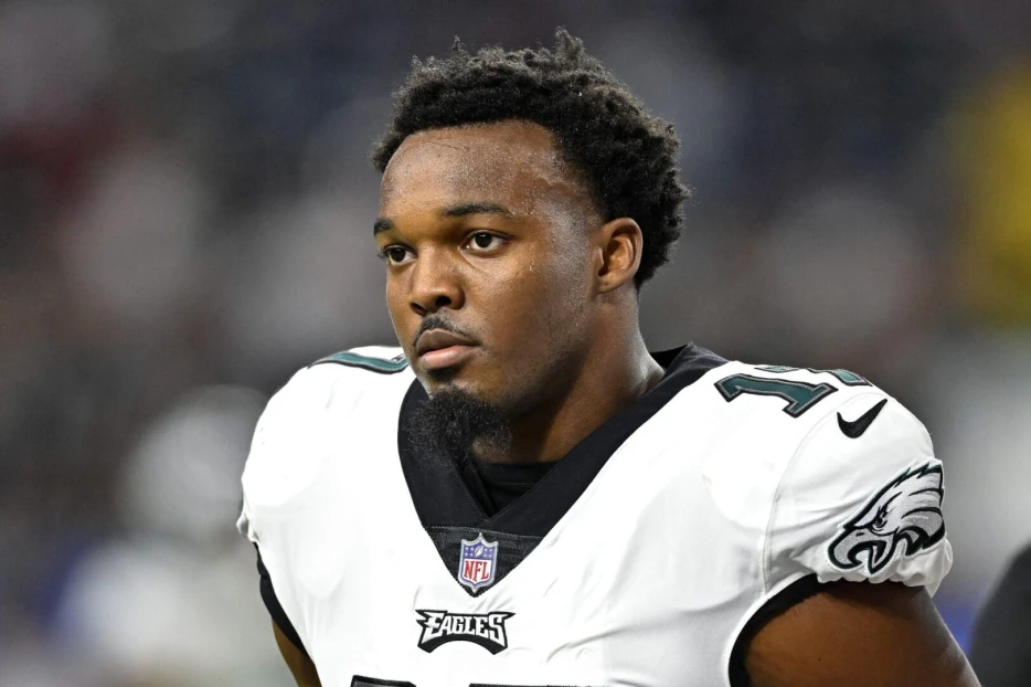 NFC Notes: Nakobe Dean, CeeDee Lamb, Nick Sirianni, Cowboys, Eagles