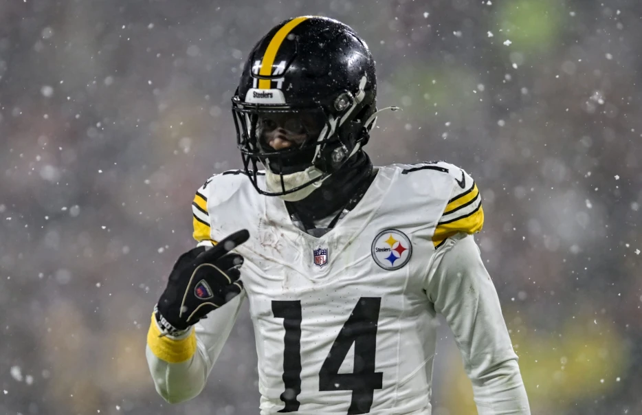 Steelers Give Former WR George Pickens’ No. 14 to Latest Signing