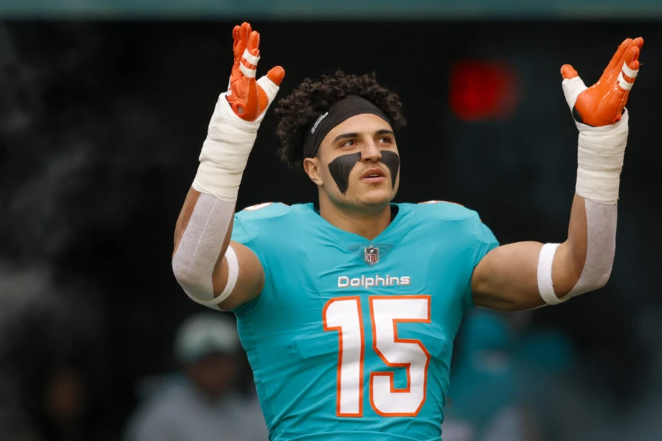 Dolphins OLBs Bradley Chubb, Jaelan Phillips Nearing Full Strength