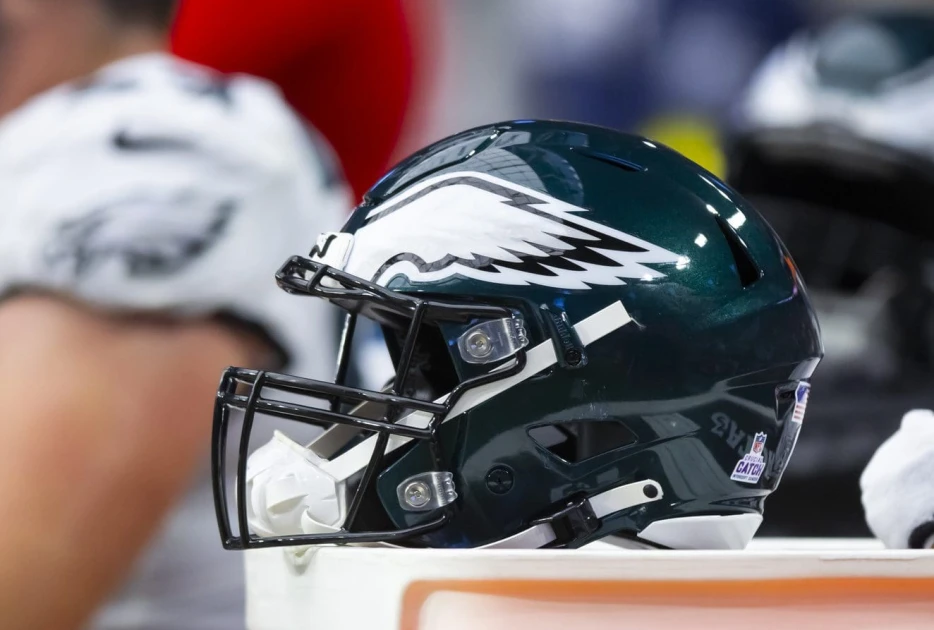 Eagles Sign Sixth-Round OT Cameron Williams