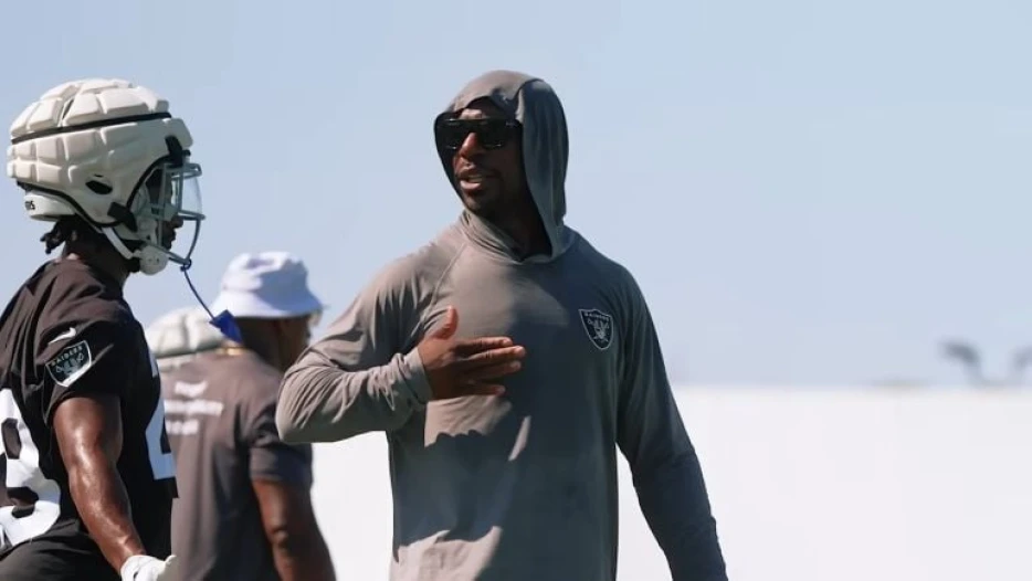 ‘Great Mentor To Me:’ Joey Porter Jr. Excited To Have DB Coach Gerald Alexander Back In Pittsburgh