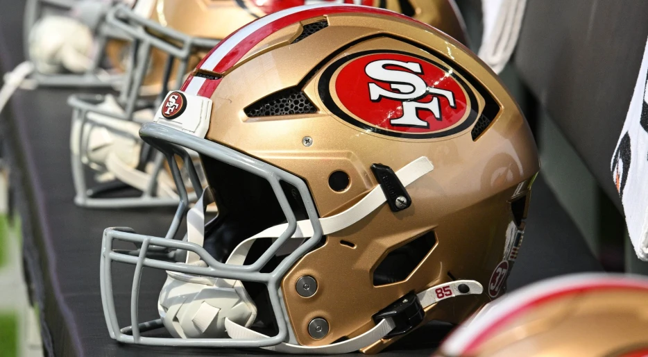 San Francisco 49ers Make A Big Splash By Signing Former Super Bowl Champion