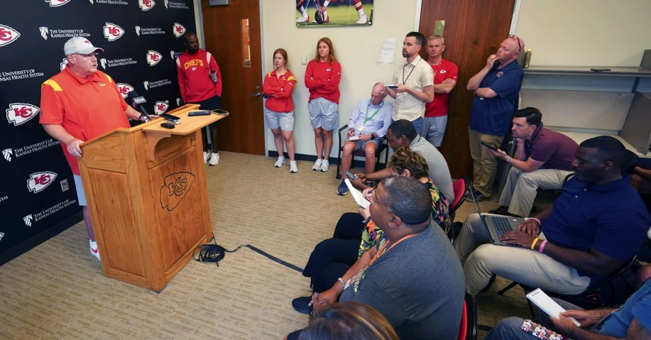 Andy Reid gives an update on Josh Simmons’ injury progress