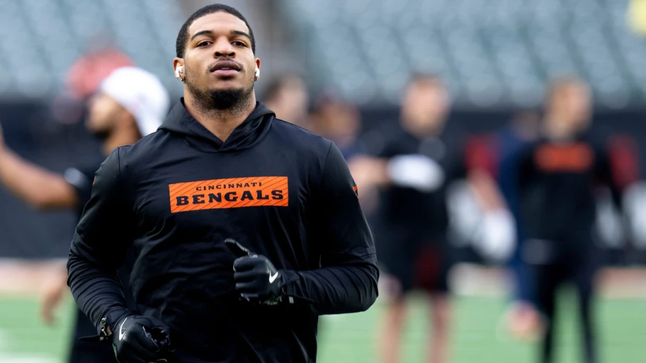 Bengals star Ja’Marr Chase drops mic on Trey Hendrickson’s contract situation