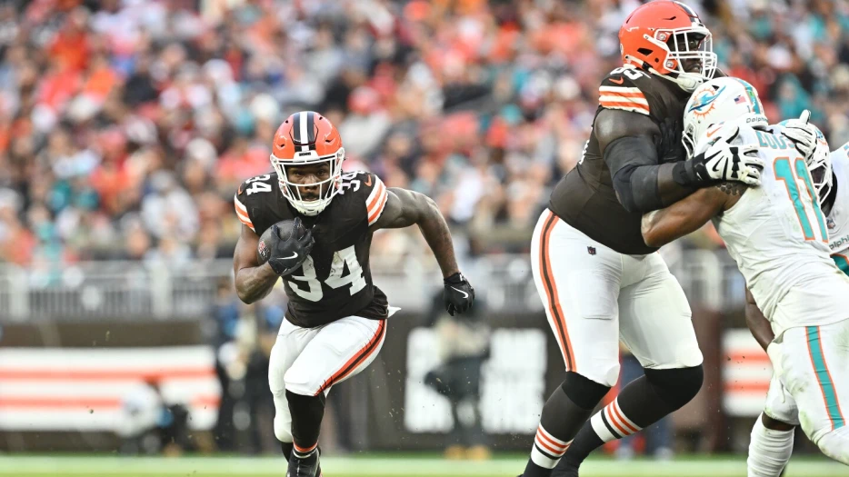 Browns RB Jerome Ford accepts a pay cut