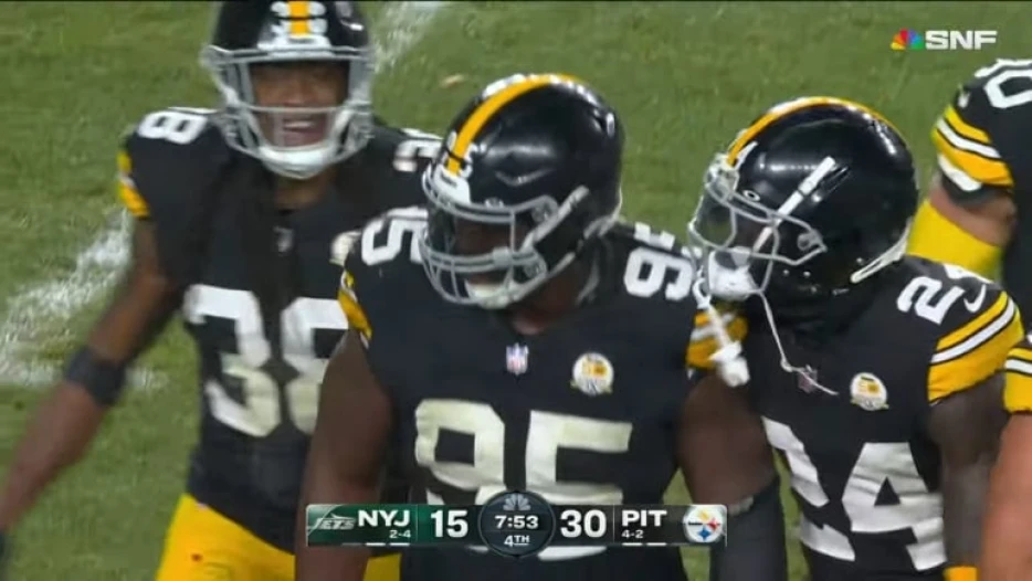 Keeanu Benton Taking On Leadership Role For Steelers Defense