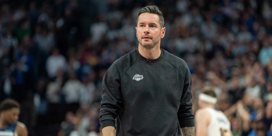 Lakers’ JJ Redick link up with Les Snead at Rams camp