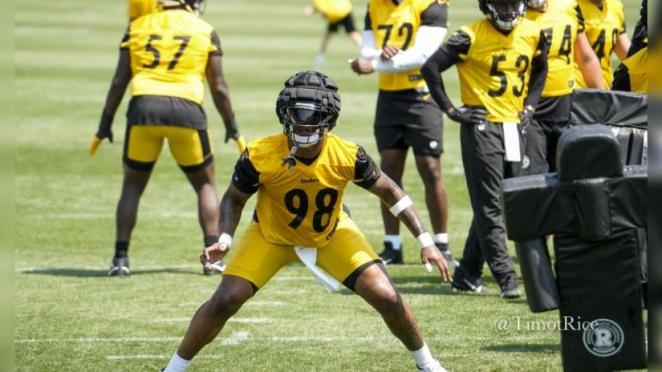 Steelers Giving ‘Considerably Bigger’ DeMarvin Leal ‘Every Opportunity’ To Play OLB, Beat Writer Says