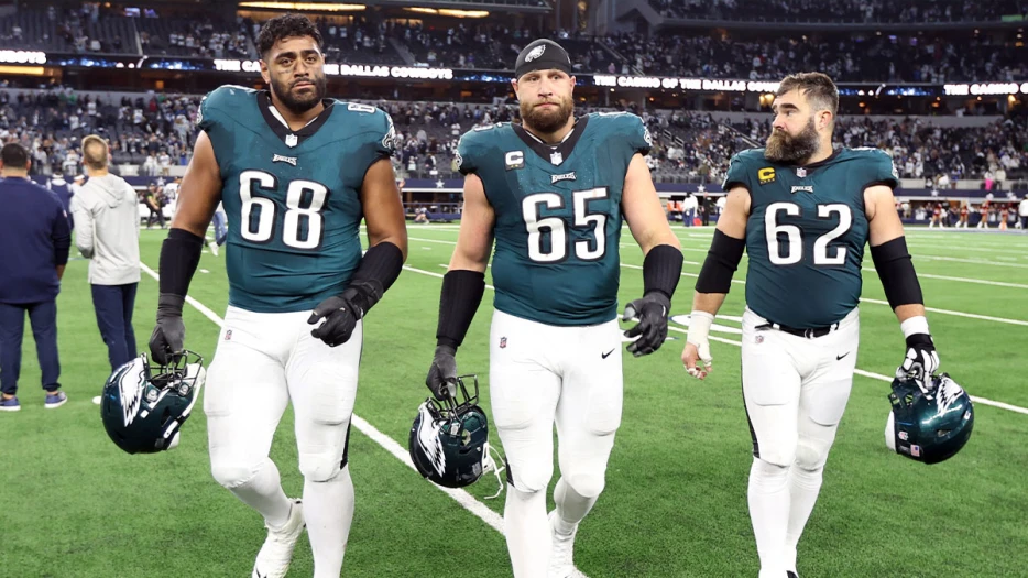Eagles tackle named best in the NFL by PFF