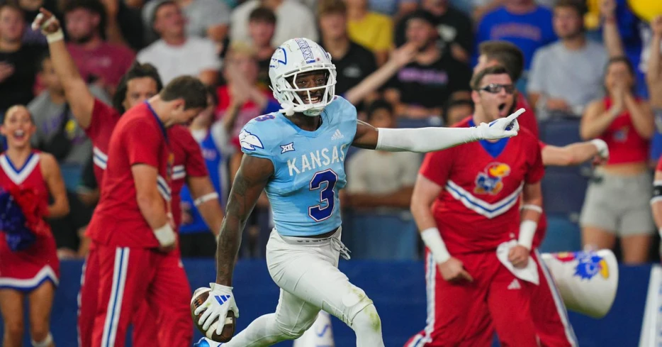 Film room: Dotson’s ball skills give him roster potential