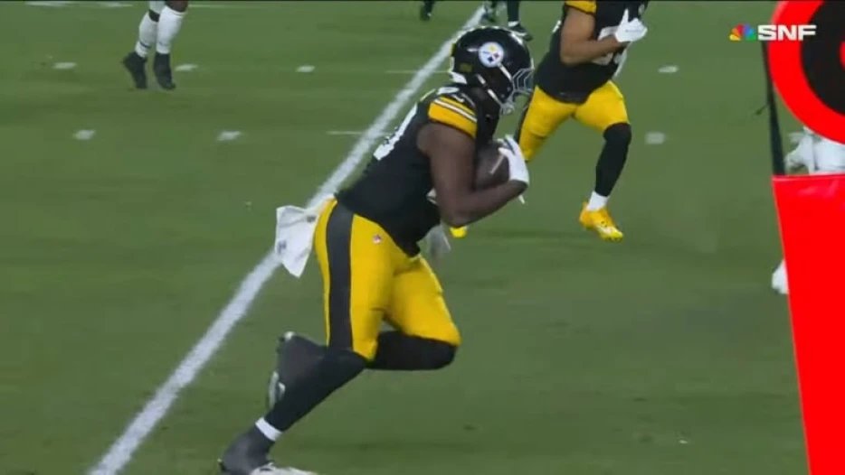 Darnell Washington Looks ‘Very Good’ At OTAs: ‘Quicker, Faster And More Nimble,’ Says Kaboly