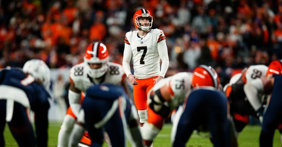 Browns kicking situation: Dustin Hopkins the only option?