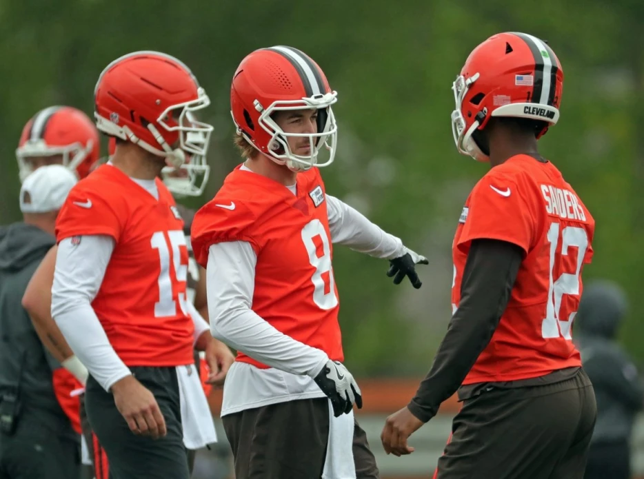 Cleveland Browns reporter reveals if Dillon Gabriel or Shedeur Sanders will win starting QB battle