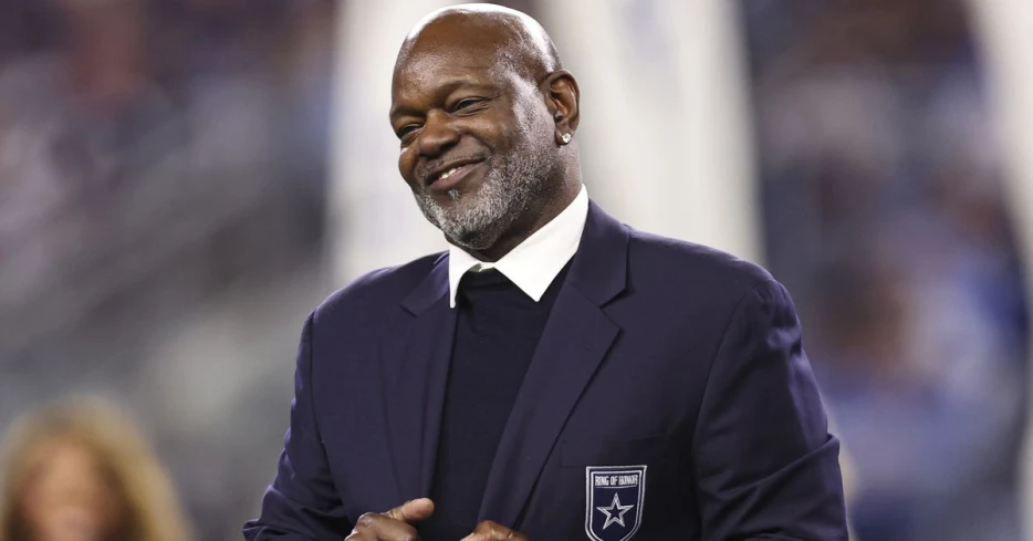 Emmitt Smith’s rushing record faces a rare, though still unlikely, challenger