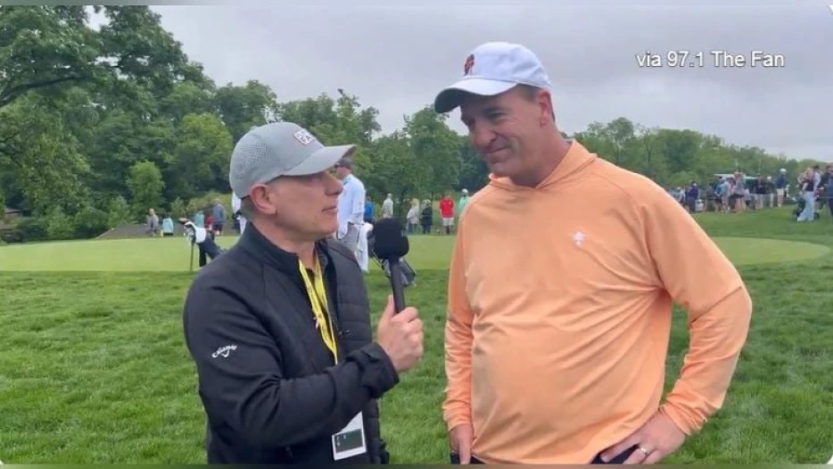 Peyton Manning Endorses Aaron Rodgers: ‘The Guy’s Super Talented’