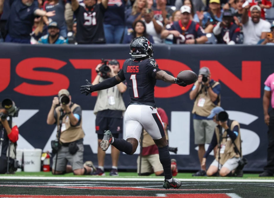 Stefon Diggs’ contract gives New England Patriots easy path out of $63 million deal