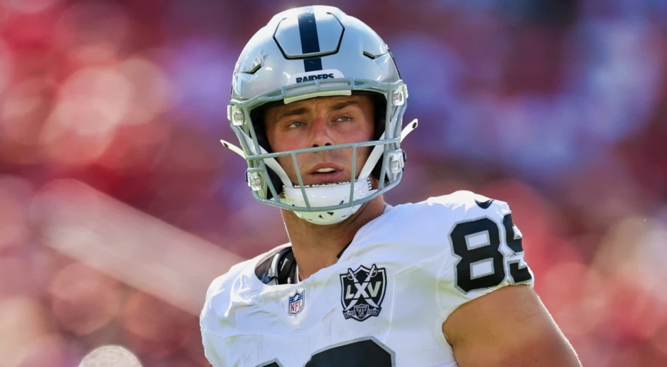 Brock Bowers’ Contract: Here’s A Detailed Breakdown Of Las Vegas Raiders TE’s Salary