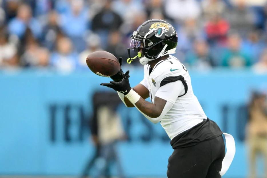 Liam Coen: Jaguars Not Looking To Trade RB Travis Etienne