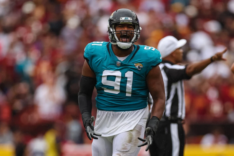 Jaguars To Sign DE Dawuane Smoot, WR Trenton Irwin