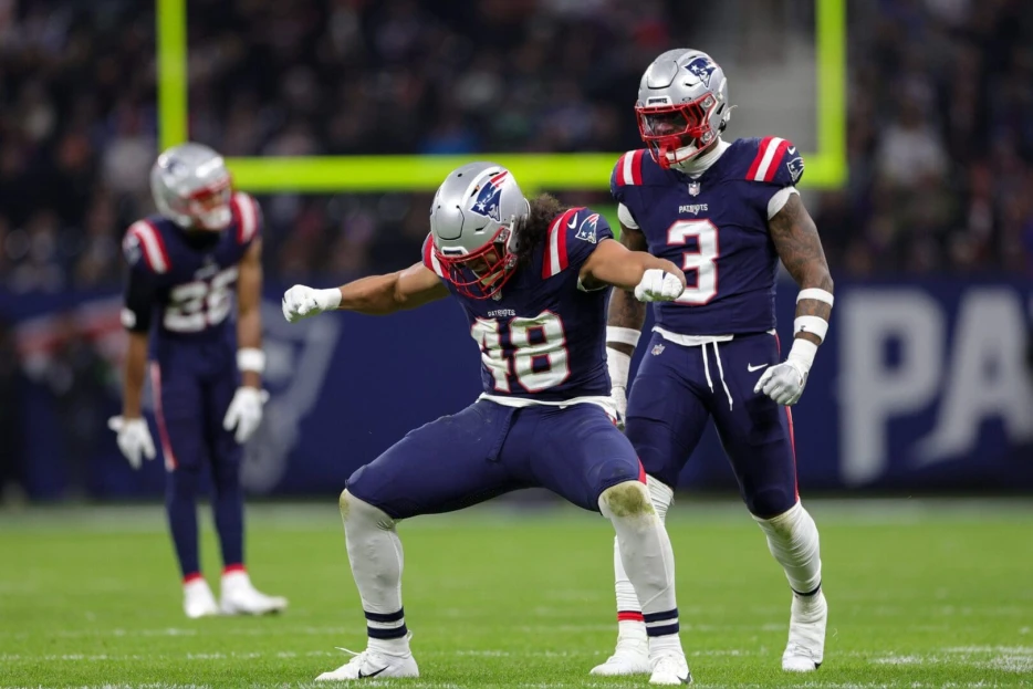 Patriots LB Jahlani Tavai Expected To Be Out Until Training Camp With Calf Injury