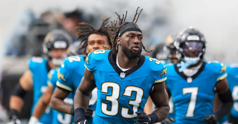 Rams could find upgrade at linebacker in mid-season trade with Jaguars
