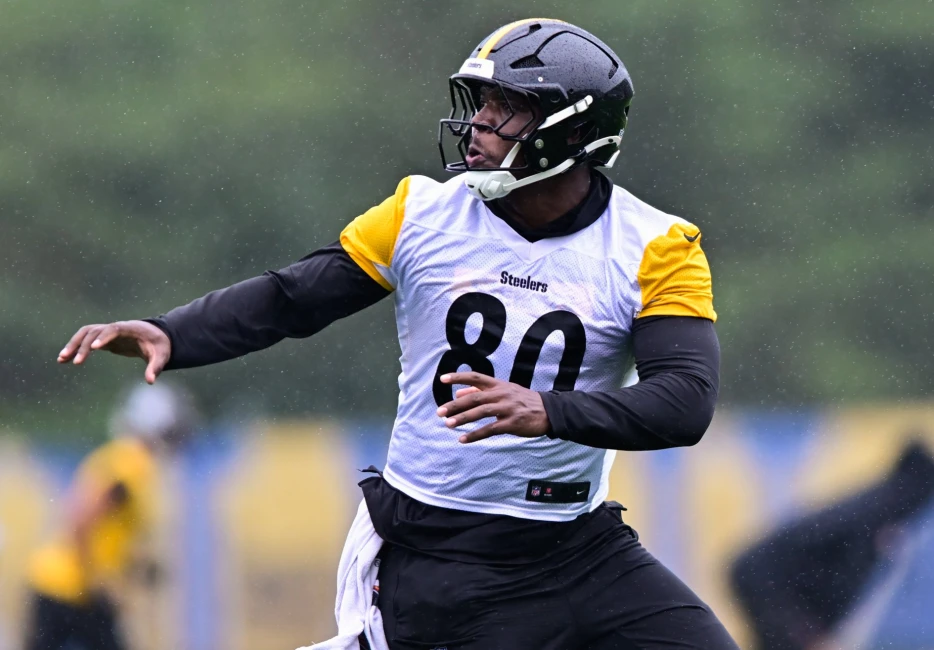 Steelers Sights &amp; Sounds: Darnell Washington Shows Two-Way Game, Rookie DLs Grow