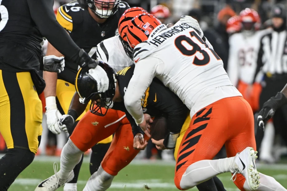 4 Trey Hendrickson trade offers emerge from NFL insiders